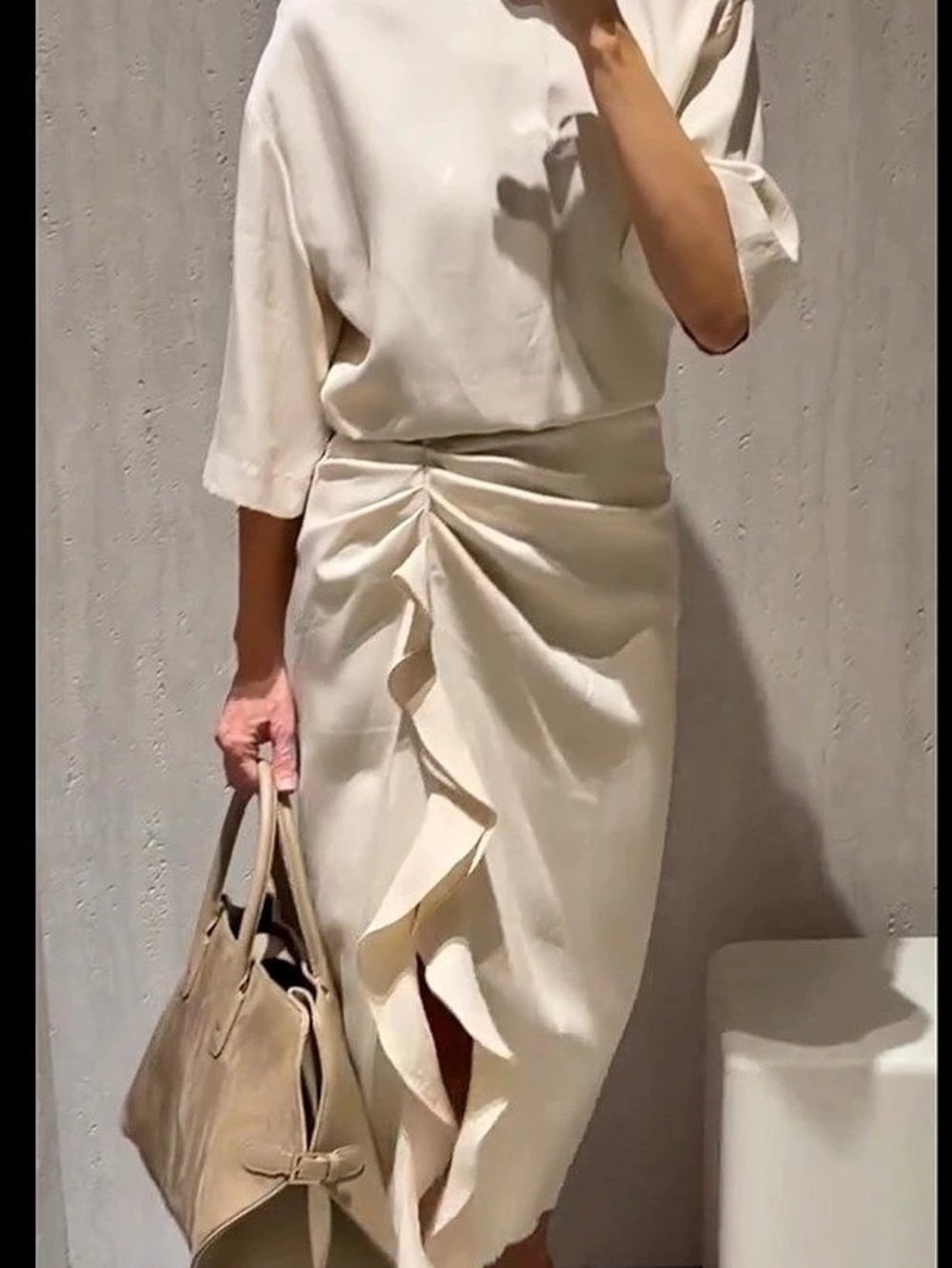 Zara ZW Collection Midi Dress with Ruffles Cream - Picture 3 of 7